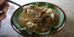 nasi gandul daging pak bo
