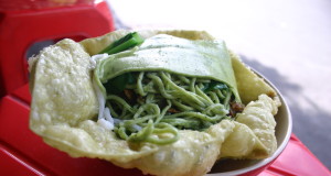 Mie Hijau Jumbo Mangkok Tunggal Rasa