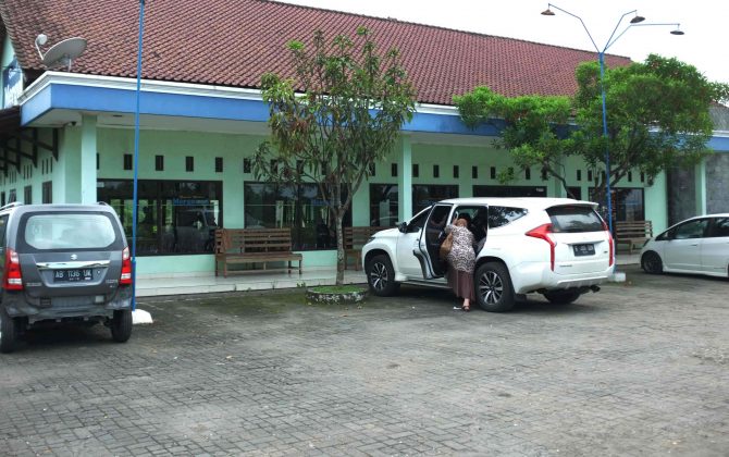 rumah makan mergosari